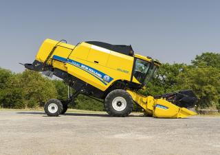 Combine agricole New Holland TC5.90 SCR