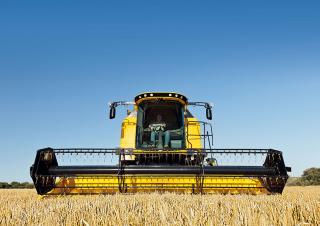 Combine agricole New Holland TC5.90 ST5 