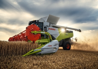 Combine agricole Claas Trion 750   