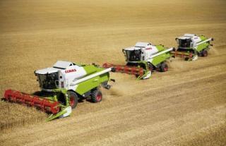 Combine agricole Claas Tucano 450