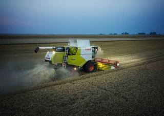 Combine agricole Claas Tucano 550