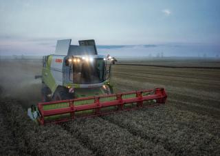 Combine agricole Claas Tucano 550