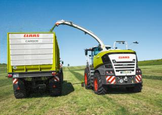 Combine de recoltat furaje 4-WD Claas Jaguar 970