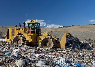 Compactoare de deșeuri Caterpillar 836K