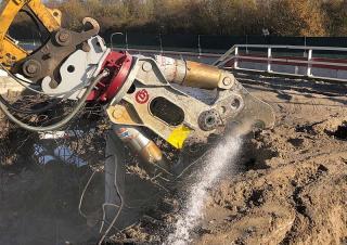 Atașamente Concasoare de beton Kinshofer DCC-25-D
