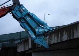 Atașamente Concasoare de beton Dehaco MS 130R