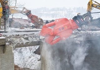 Atașamente Concasoare de beton WIMMER TC 700 U
