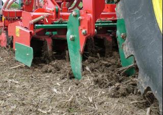 Cultivatoare Kverneland CLI 630