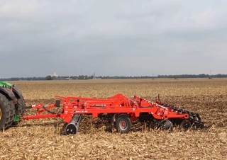 Cultivatoare Kuhn Dominator 4860-9