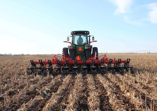 Cultivatoare Kuhn Gladiator 1210M-1238
