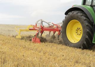 Cultivatoare Pöttinger Synkro 3530 nova
