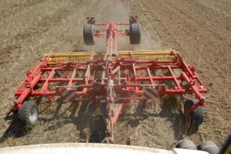 Cultivatoare Pöttinger Synkro 6003 T