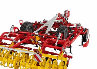 Cultivatoare Pöttinger Terria 5030