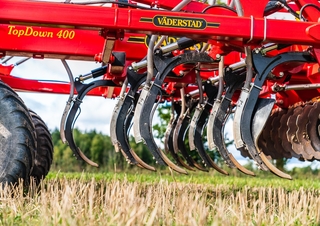 Cultivatoare Väderstad TopDown 400