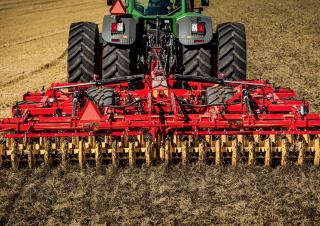 Cultivatoare Väderstad TopDown 600