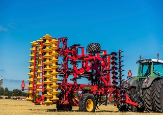 Cultivatoare Väderstad TopDown 600