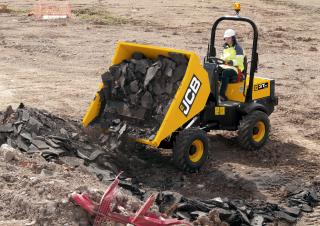 Dumpere pe Roți JCB 3T-1 FT