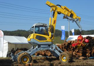 Excavatoare mobile Menzi M540