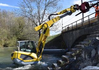 Excavatoare mobile Menzi M545