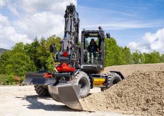 Excavatoare pe roți Mecalac 11MWR