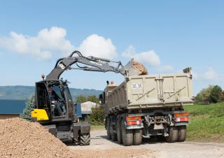 Excavatoare pe roți Mecalac 12MTX