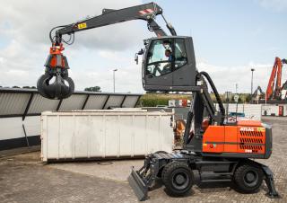 Excavatoare pe roți Atlas 200 MH