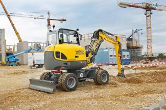 Excavatoare pe roți Wacker Neuson 6503