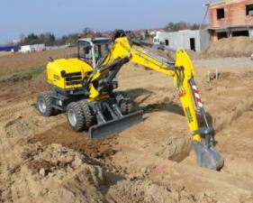 Excavatoare pe roți Wacker Neuson 9503