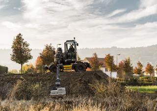 Excavatoare pe roți Mecalac 9MWR