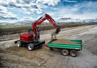 Excavatoare pe roți Yanmar B110W 
