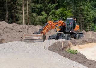 Excavatoare pe roți Doosan DX210W-7