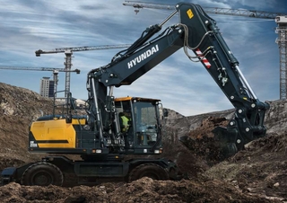 Excavatoare pe roți Hyundai HW210A