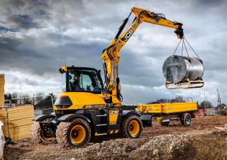 Excavatoare pe roți JCB Hydradig 110W