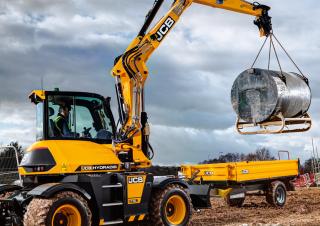 Excavatoare pe roți JCB Hydradig 110W