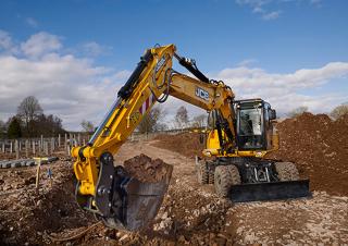 Excavatoare pe șenile JCB JS200W