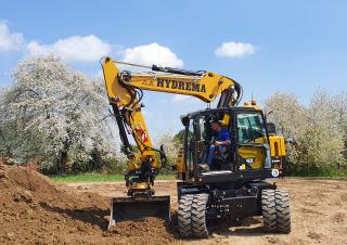 Excavatoare pe roți Hydrema MX 14 G