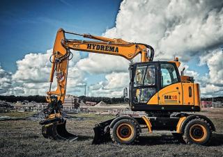 Excavatoare pe roți Hydrema MX 16