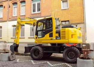 Excavatoare pe roți Komatsu PW148-8
