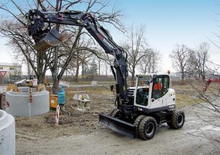 Excavatoare pe roți Schaeff TW 110
