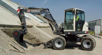 Excavatoare pe roți Terex TW 70