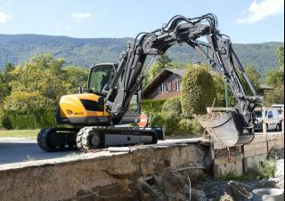 Excavatoare pe șenile Mecalac 10MCR