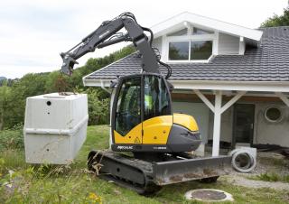 Excavatoare pe șenile Mecalac 10MCR