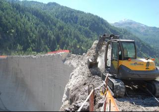 Excavatoare pe șenile Mecalac 10MCR