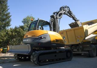 Excavatoare pe șenile Mecalac 10MCR