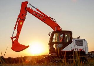 Excavatoare pe șenile Link-Belt 130 X4