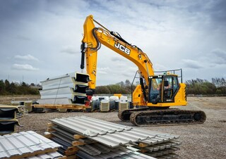 Excavatoare pe șenile JCB 245XR