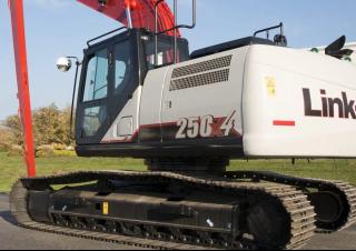 Excavatoare pe șenile Link-Belt 250 X4 Long Front 