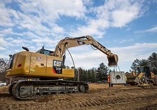Excavatoare pe șenile Caterpillar 313F L GC