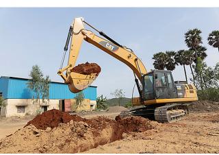 Excavatoare pe șenile Caterpillar 320D3