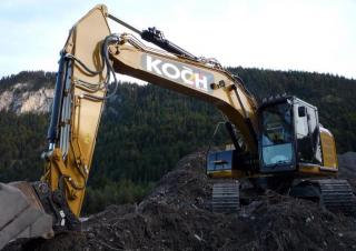Excavatoare pe șenile Caterpillar 320E LRR